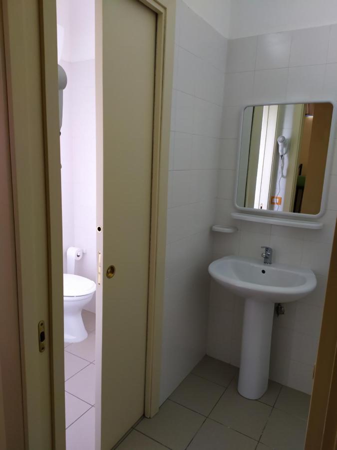 Albergue Basilicata Al Volo Brindisi Montagna Exterior foto